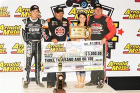 Lasoski edges out Larson at Knoxville