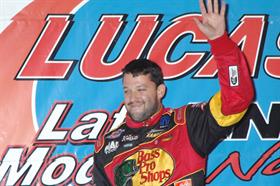 Tony Stewart Enters 5th Annual Lucas Oil Late Model Knoxville Nationals presented by SuperClean!