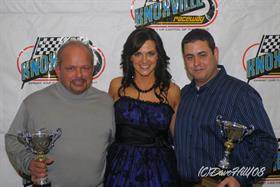 Lucas Oil Announcement Headlines 2008 Knoxville Raceway Banquet!