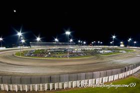 Knoxville Raceway Season Tickets Set for 2010!