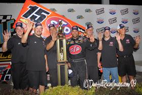 Schatz makes it four in a row at 49th Annual Knoxville Nationals