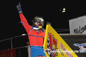Knoxville ends season with Zomer and Bakker sprint wins