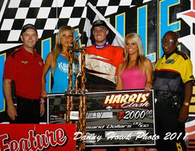 Eric Dailey Wins 20th Annual Harris Clash for the Modifieds!