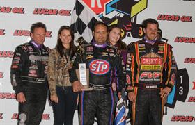 Donny Schatz Strikes for Number Sixteen at Knoxville!
